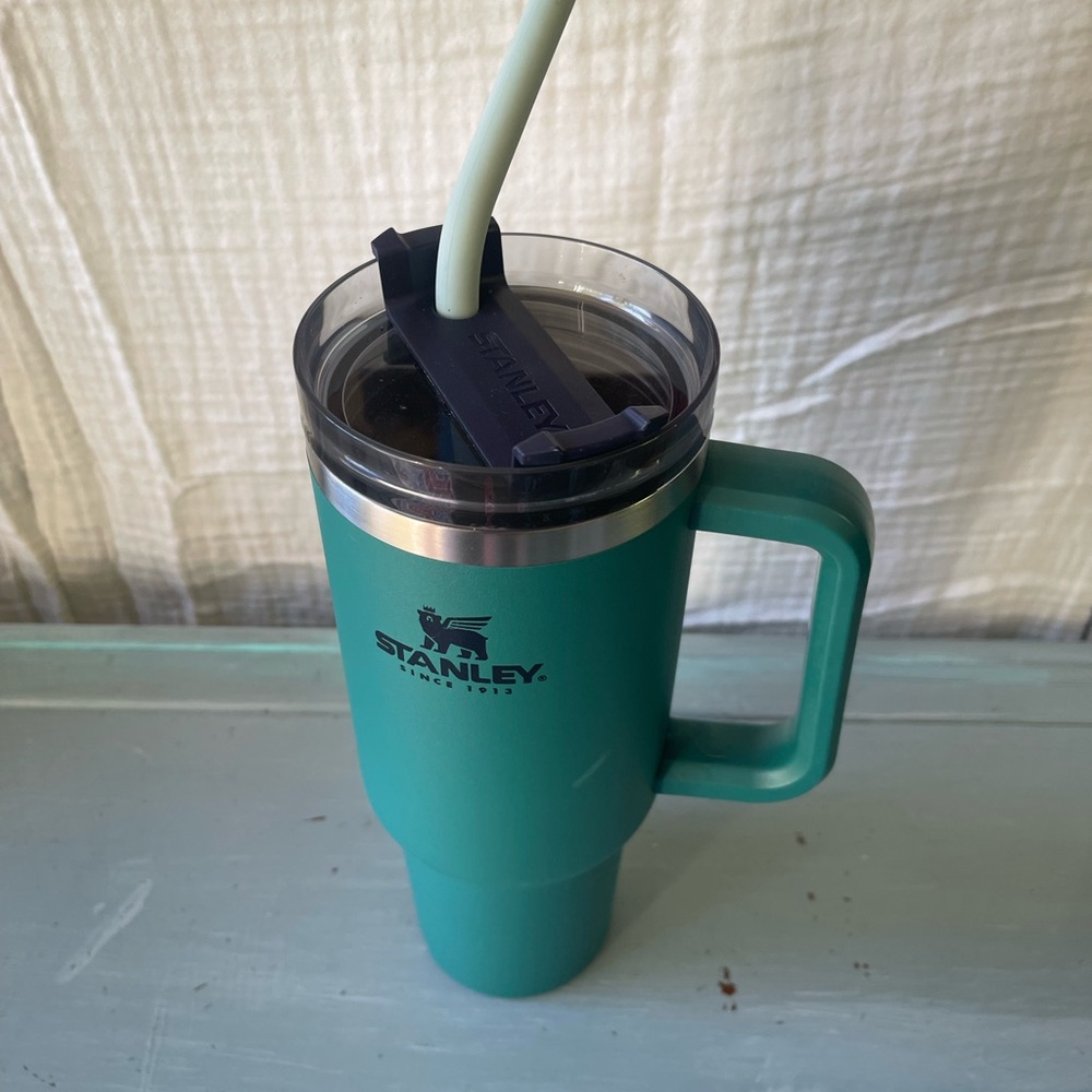 Stanley 40oz drink cup - Picture 6 of 8